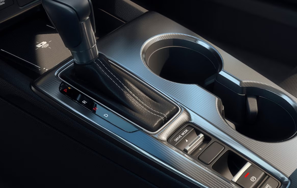 What Technology Features come in the 2026 Honda Civic Sedan