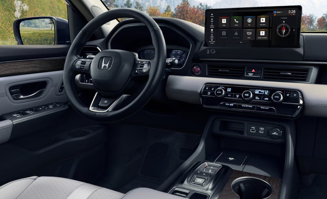 2026 Honda Pilot vs Toyota Highlander Safety & Technology